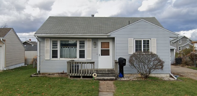 Building Photo - 1222 Marshall Dr