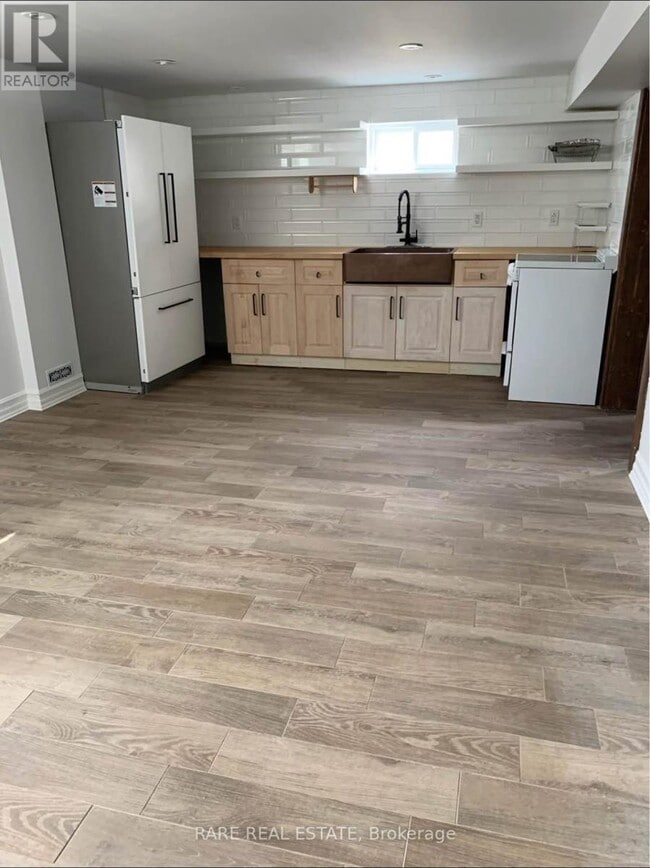 Photo du bâtiment - 391 Alper St