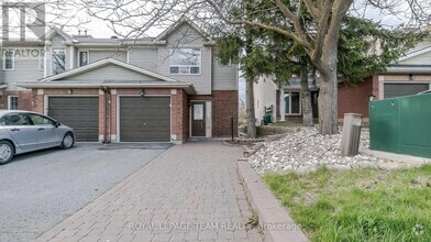 Building Photo - 123 Queensbury Dr