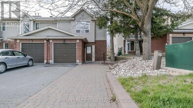 Building Photo - 123 Queensbury Dr