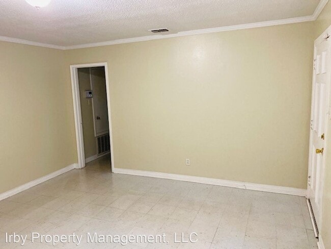 Building Photo - 3 br, 2 bath House - 4016 Cresthaven Road