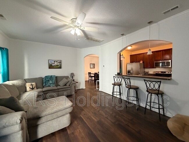 Building Photo - 1124 Rodgers St