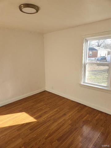 Building Photo - 8326 Orchard Ave