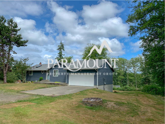 Building Photo - Beautiful 3 Bedroom close to Silverdale!