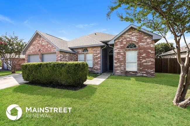 Foto del edificio - 328 Willow Creek Dr