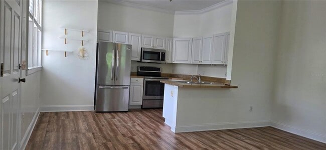 Building Photo - 5323 SW 91st Terrace