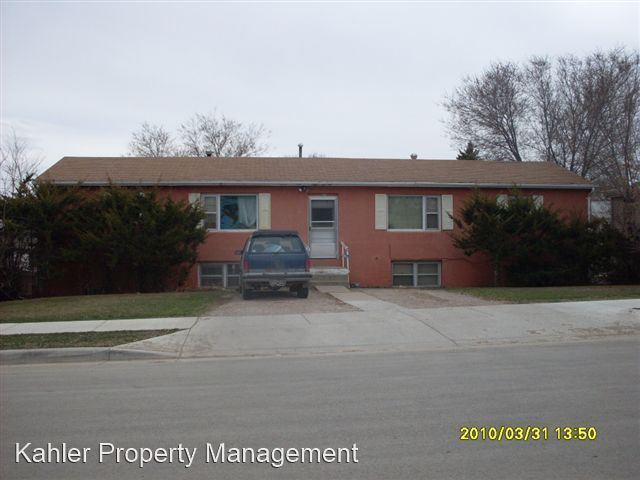 Primary Photo - 523 E Philadelphia St