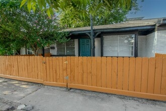 Building Photo - 1621 Northwood St