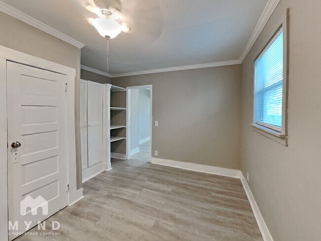 Foto del edificio - 210 Pine St