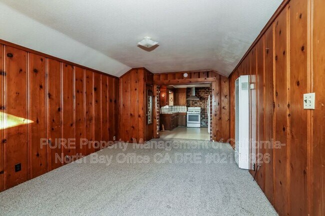 Foto del edificio - 420 Carrillo St