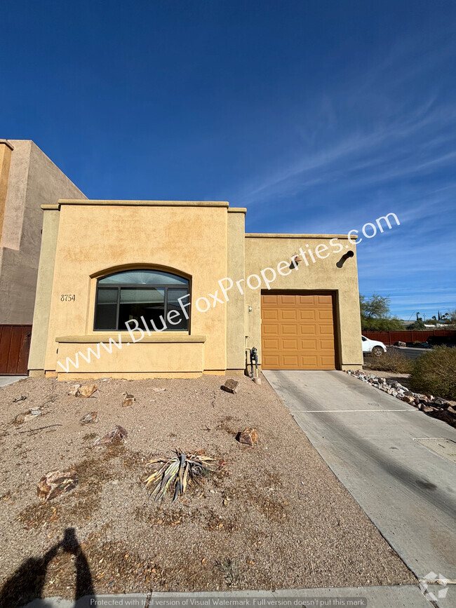 Building Photo - 8754 E Perry Park Cir