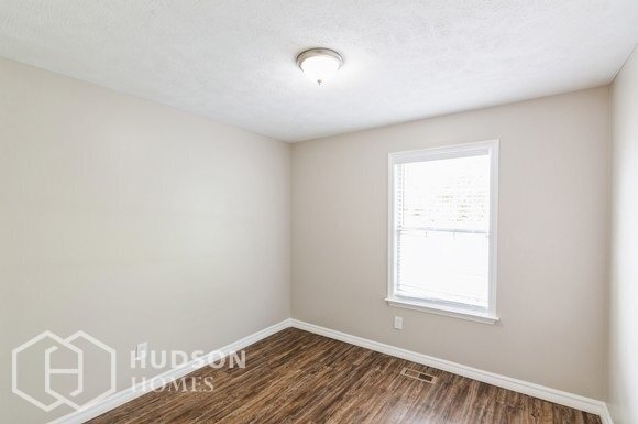 Building Photo - NOW AVAILABLE! - 1334 Cason Trl, Murfreesb...