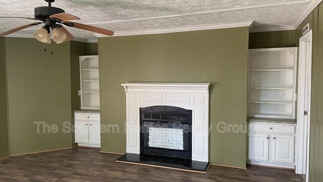 Building Photo - 180 Co Rd 408
