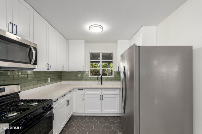 Foto del edificio - 1507 E Cedar St
