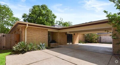 Building Photo - 13726 Wickersham Ln