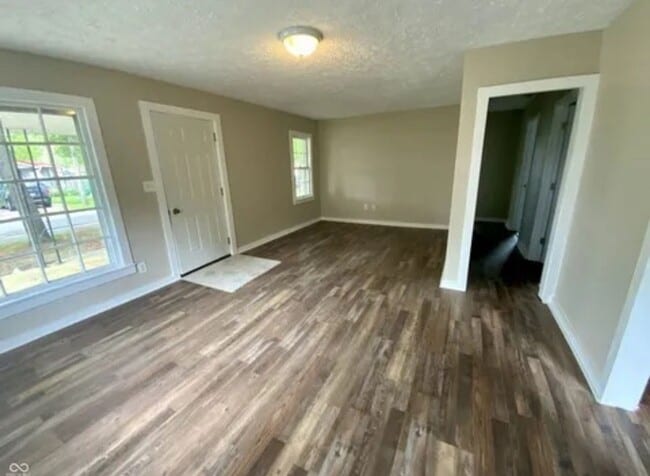 Foto del edificio - One Level, 3 bedroom