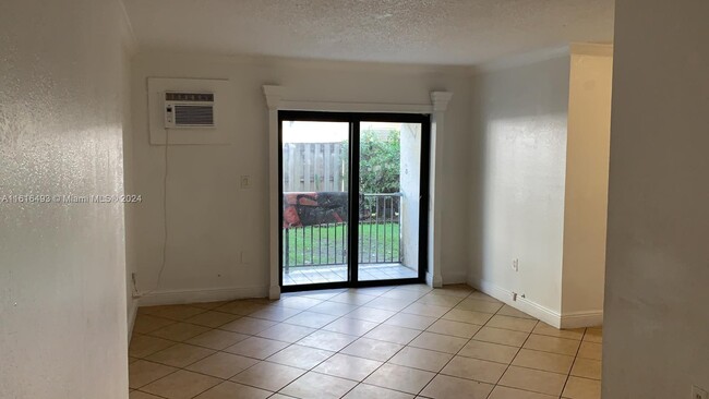 Foto del edificio - 142 SW 18th Ave