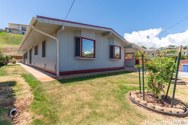 Building Photo - 99-580-580 Honohina St