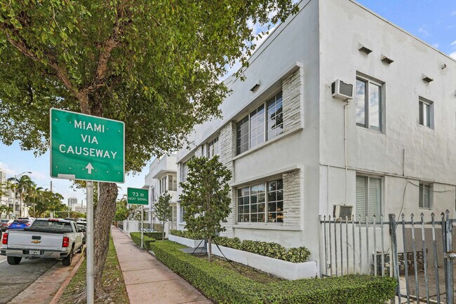 Foto del edificio - 7340 Harding Ave