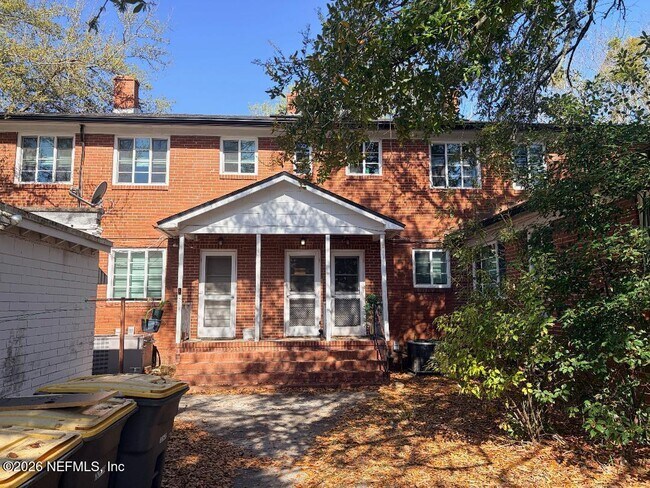 Foto del edificio - 2842 Sydney St