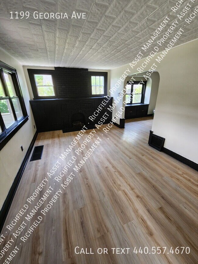 Foto del edificio - 1199 Georgia Ave