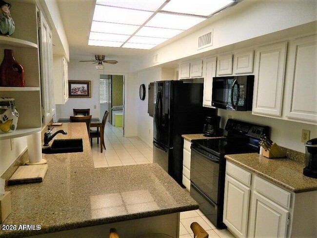 Foto del edificio - 12635 W Foxfire Dr