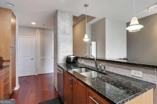 Foto del edificio - 855 Peachtree St NE