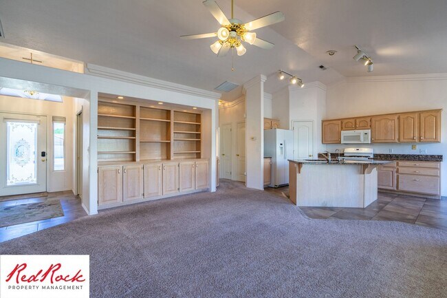 Building Photo - Quiet 55+ Neighborhood with Stunning Pond ...