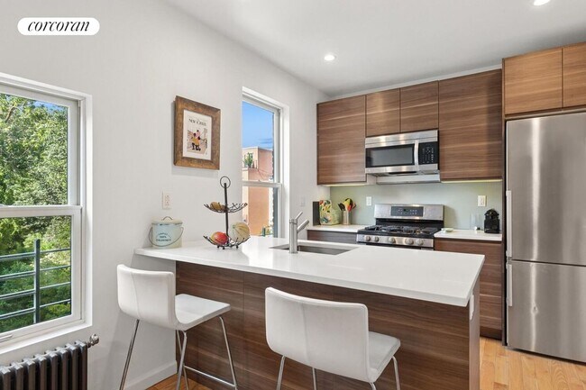 Foto del edificio - 255 Carlton Ave