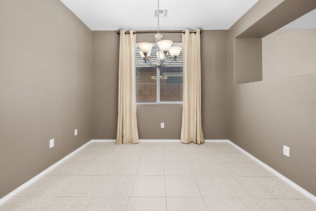 Foto del edificio - 4 Bedroom Home with Community Pool in Vail...