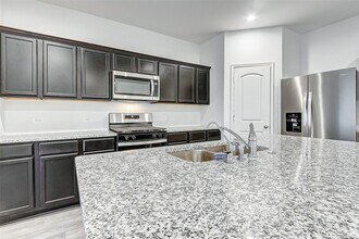 Building Photo - 14220 Dream Rd