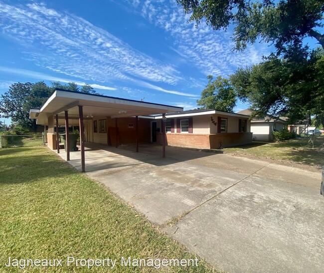 Building Photo - 3 br, 1 bath House - 3566 Monroe St