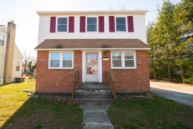 Building Photo - 118 Georgetown Rd