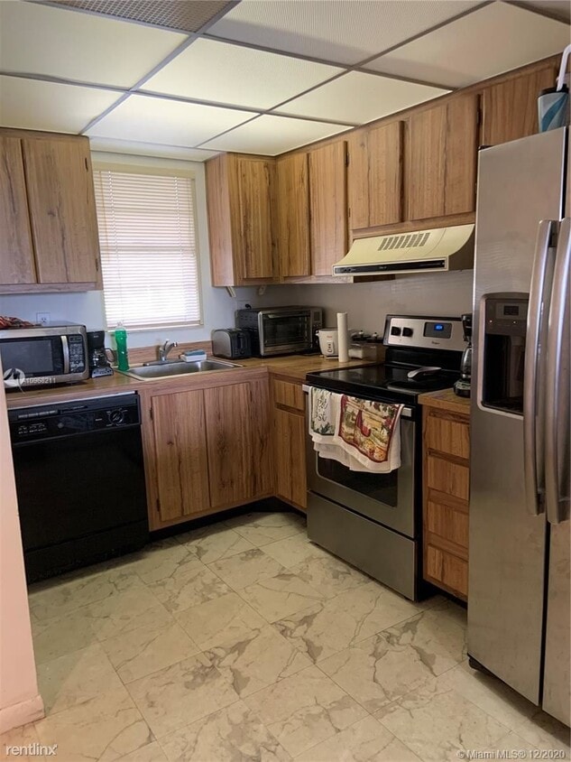 Primary Photo - 2 br, 2 bath Condo - 3015 S University Dr