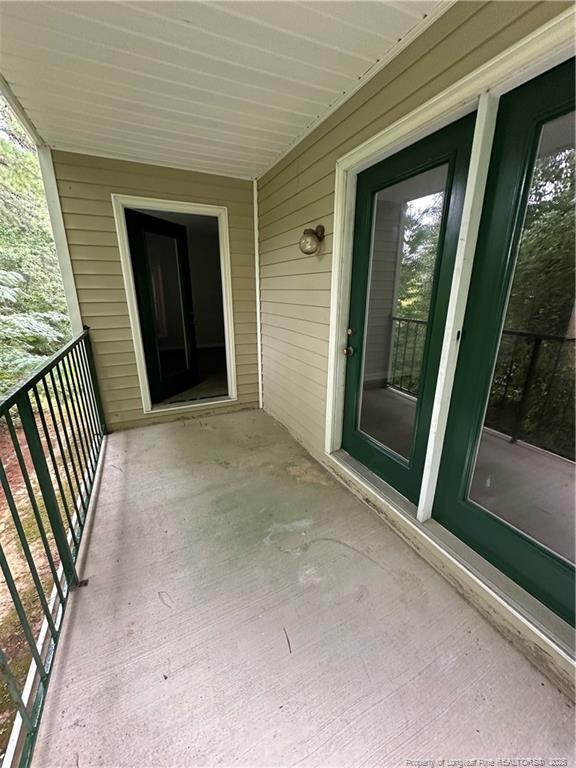 Building Photo - 3371 Galleria Dr