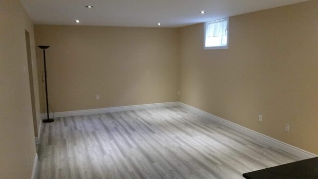 Living room - 79 Ruskview Rd