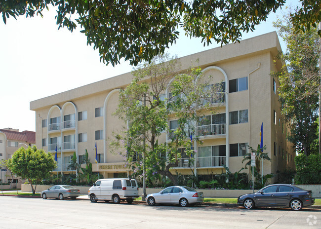 Foto del edificio - Pierre Towers