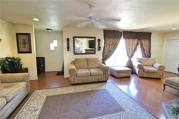 Foto del edificio - 7247 E Riverside Dr