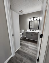 Interior Photo - Estates at Brentwood Lake