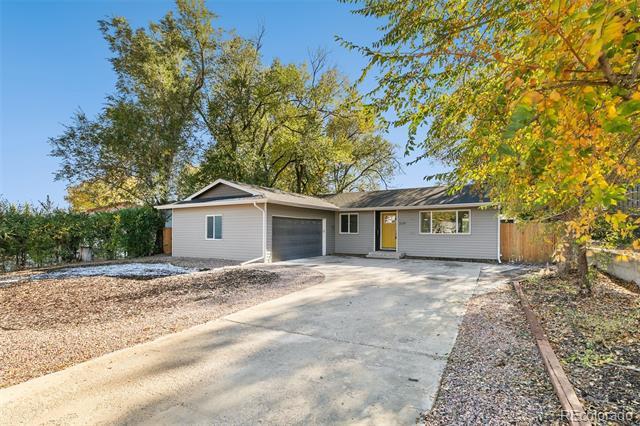 Foto del edificio - 3119 Greenwood Cir