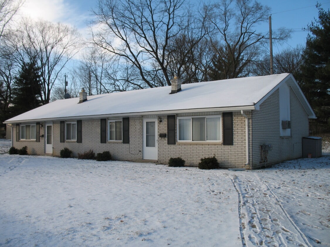 Primary Photo - 170 O'Doherty Rd