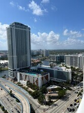 Building Photo - 1800 S Ocean Dr