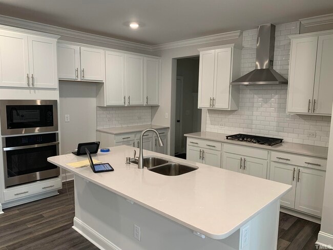 Building Photo - 1435 Rosepine Drive