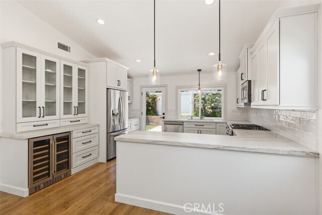 Building Photo - 25521 Oak Leaf Rd
