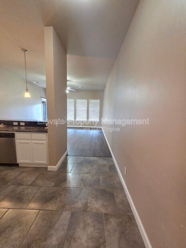 Foto del edificio - 2301 Kintyre Rd