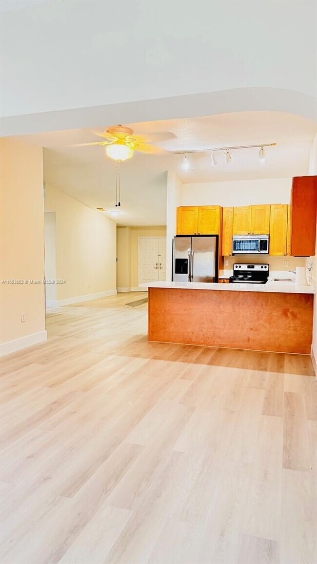 Building Photo - 14471 SW 52nd St