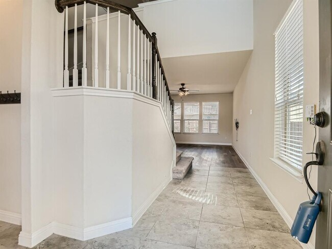 Foto del edificio - 16016 Remington Reserve Way