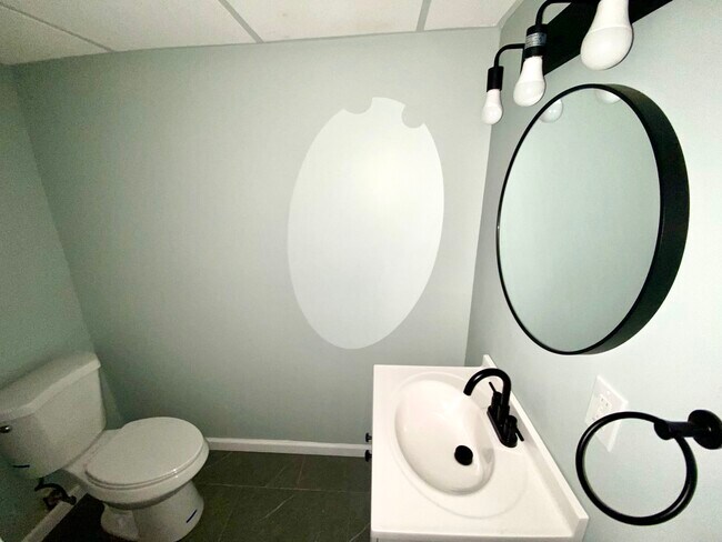 Foto del edificio - 1 Burlington Rd