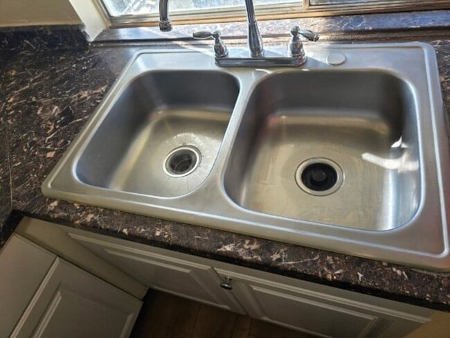 Building Photo - 8778 Lomita Dr