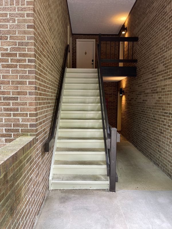 Foto del edificio - 44755 Woodlake Ct